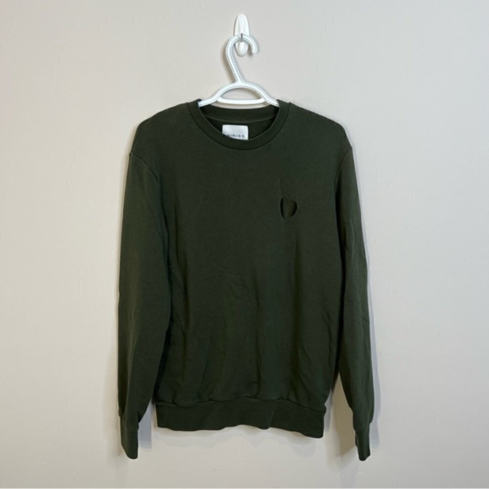❄️ Inimigo Heart Patch Comfort Crew Neck Sweatshirt